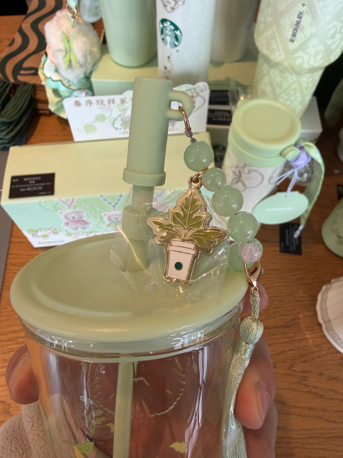 Starbucks China Spring Blessings 530ml Triangular Straw Glass topper