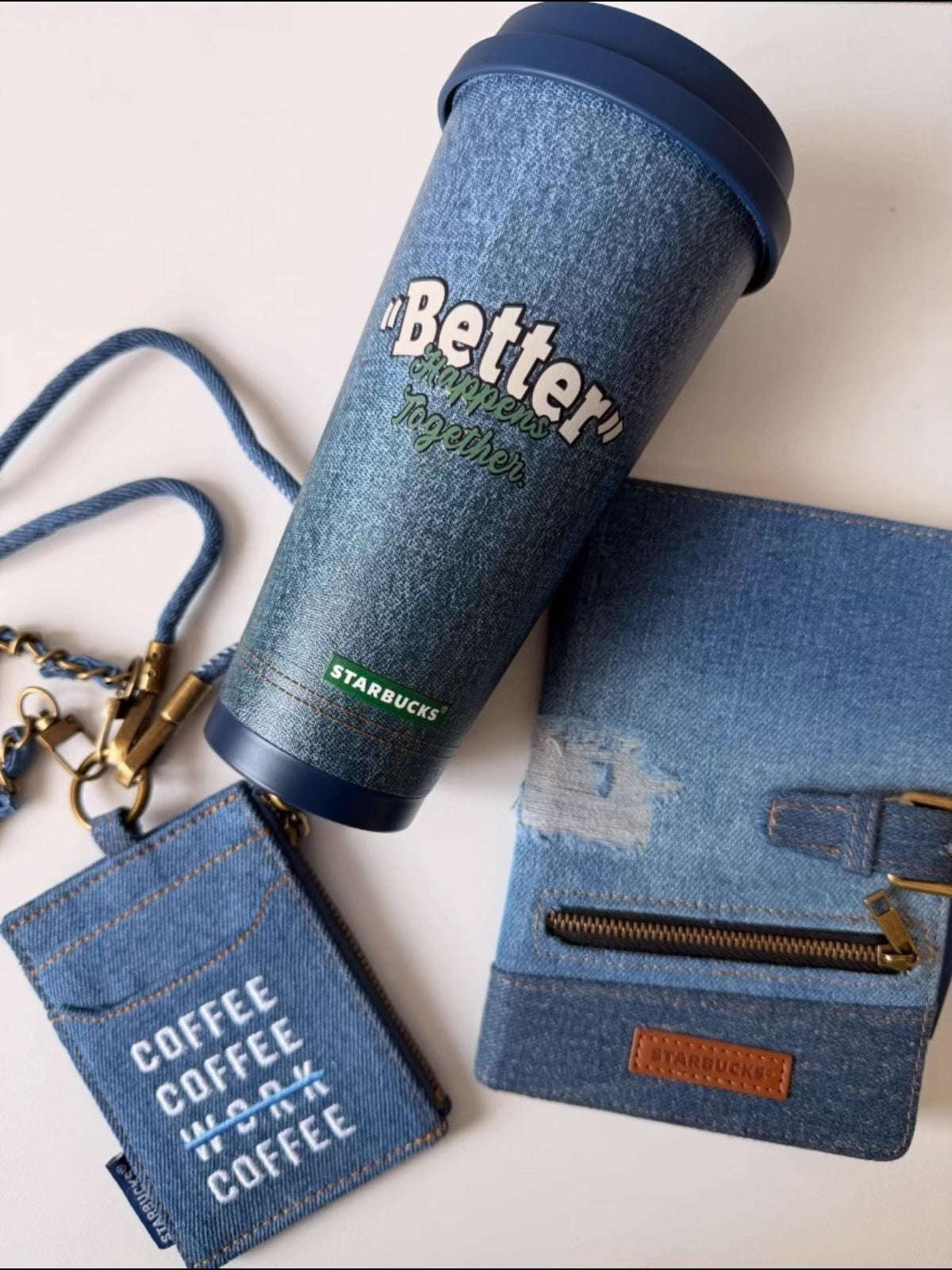 Starbucks China 2026 Denim 500ml Thermos Cup Notebook Card Case Set Display