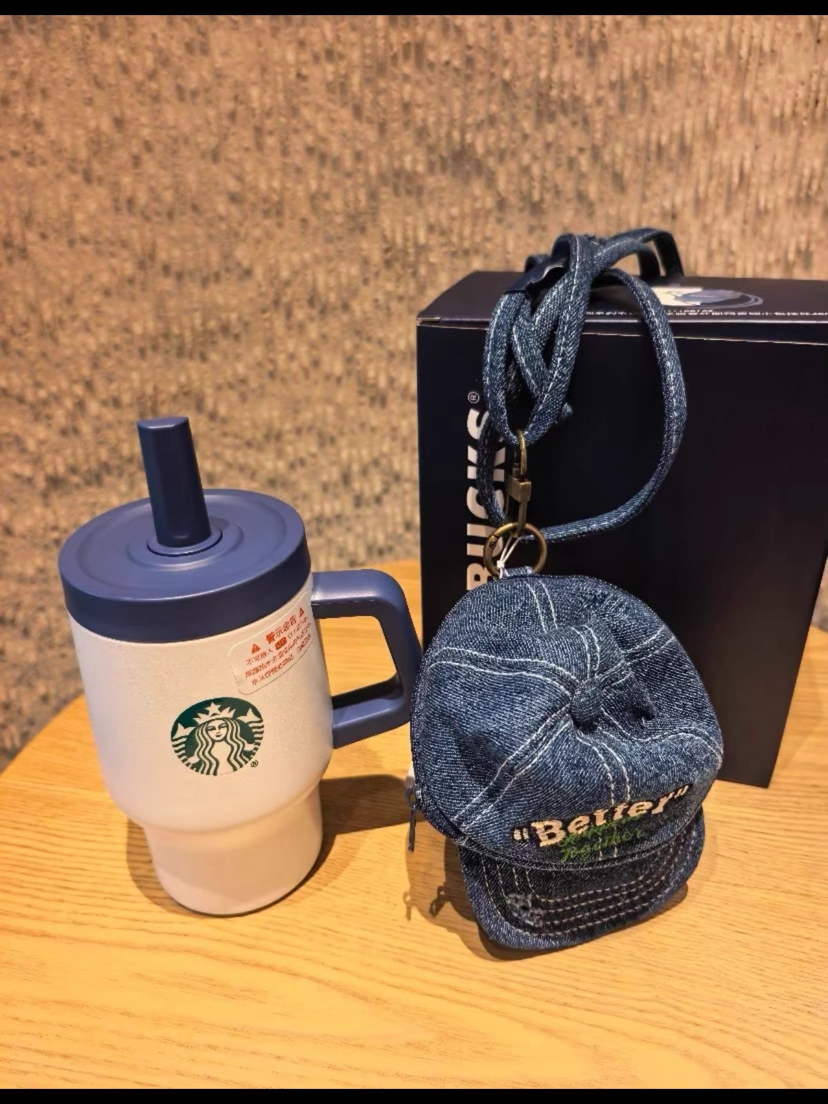Starbucks China 2026 Denim Handle Straw Cup 480ml with Peaked Cap Pouch Pendant