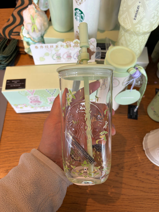 Starbucks China Spring Blessings 530ml Triangular Straw Glass on hand